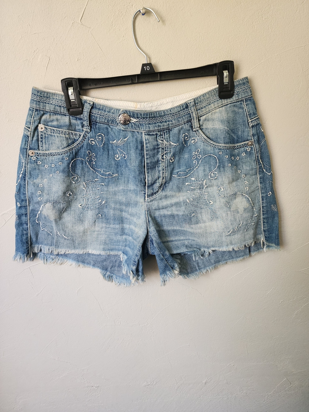 Ermanno Scervino Light Blue Embroidered Frayed Denim Shorts Size 44